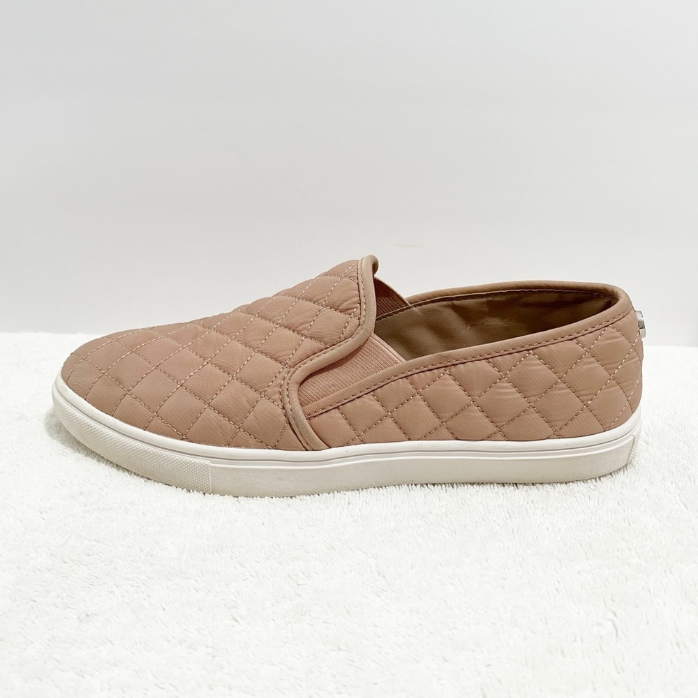 [Steve Madden] Pale Pink Fabric Slip-On Sneakers Casual Size 9
